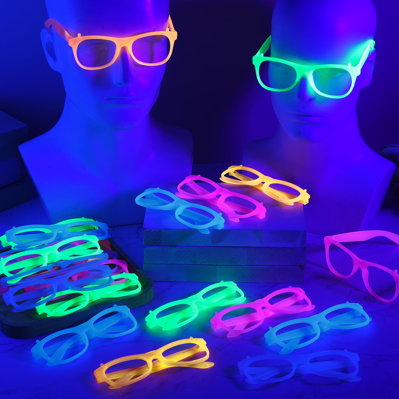 2/24 шт. светящиеся в темноте  – обзор и цена Glow In The Dark Party Glasses