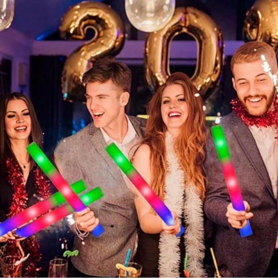105 шт. светящихся палочек из  – обзор и цена Flashing Led Foam Sticks Party